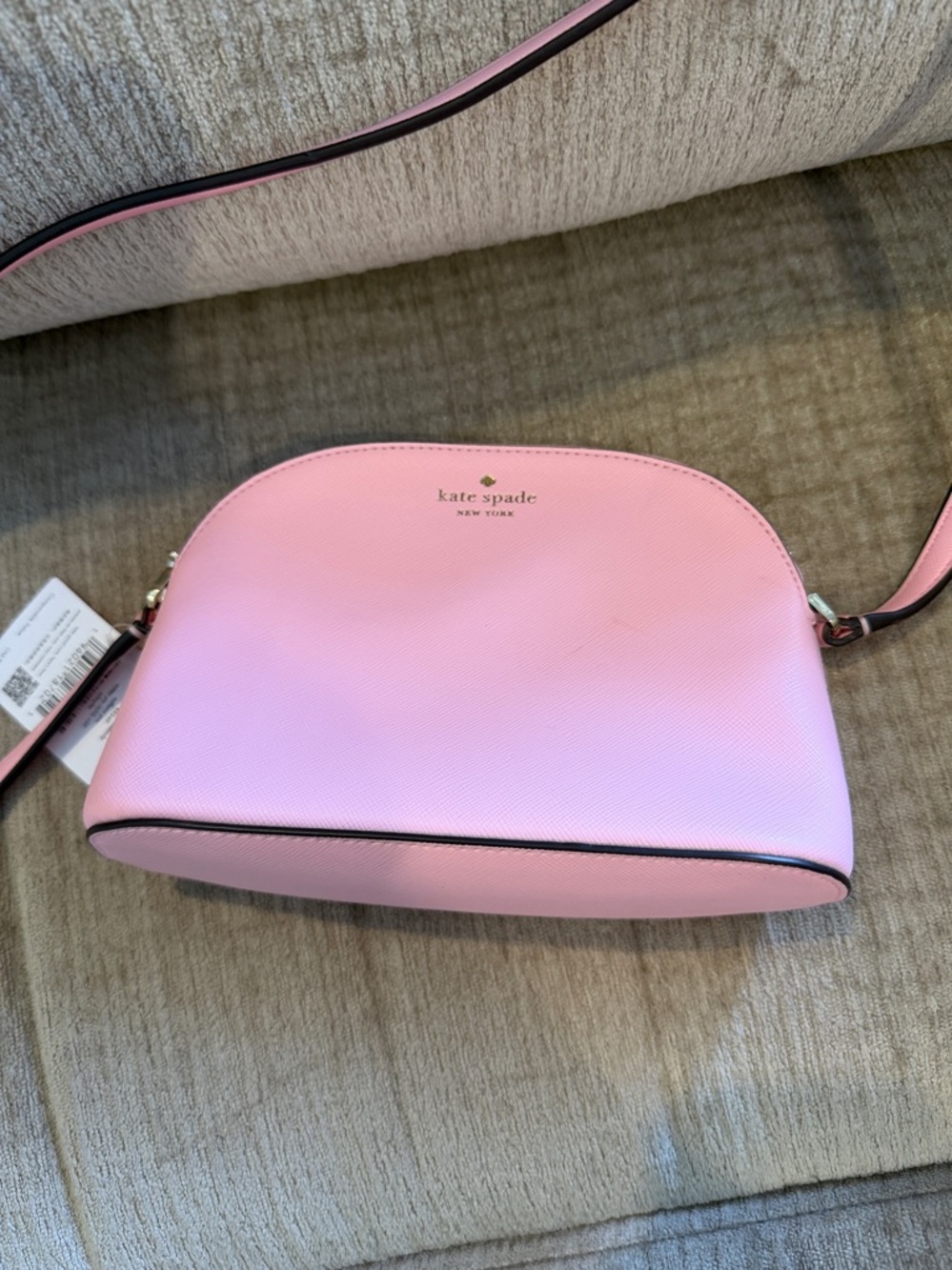 Kate Spade Pink small domed Crossbody Crossbody Bag Saffiano 7 1/2 by 6 new - Picture 4 of 12